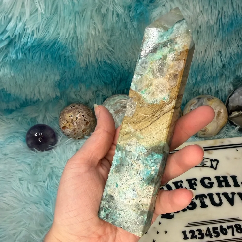 CHRYSOCOLLA WITH FLUORITE CRYSTAL TOWER OBELISK - Picture 3 of 9